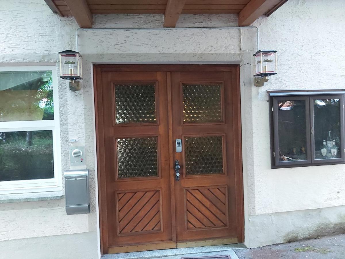 Schwarze Adler Hotell Streitberg Exteriör bild