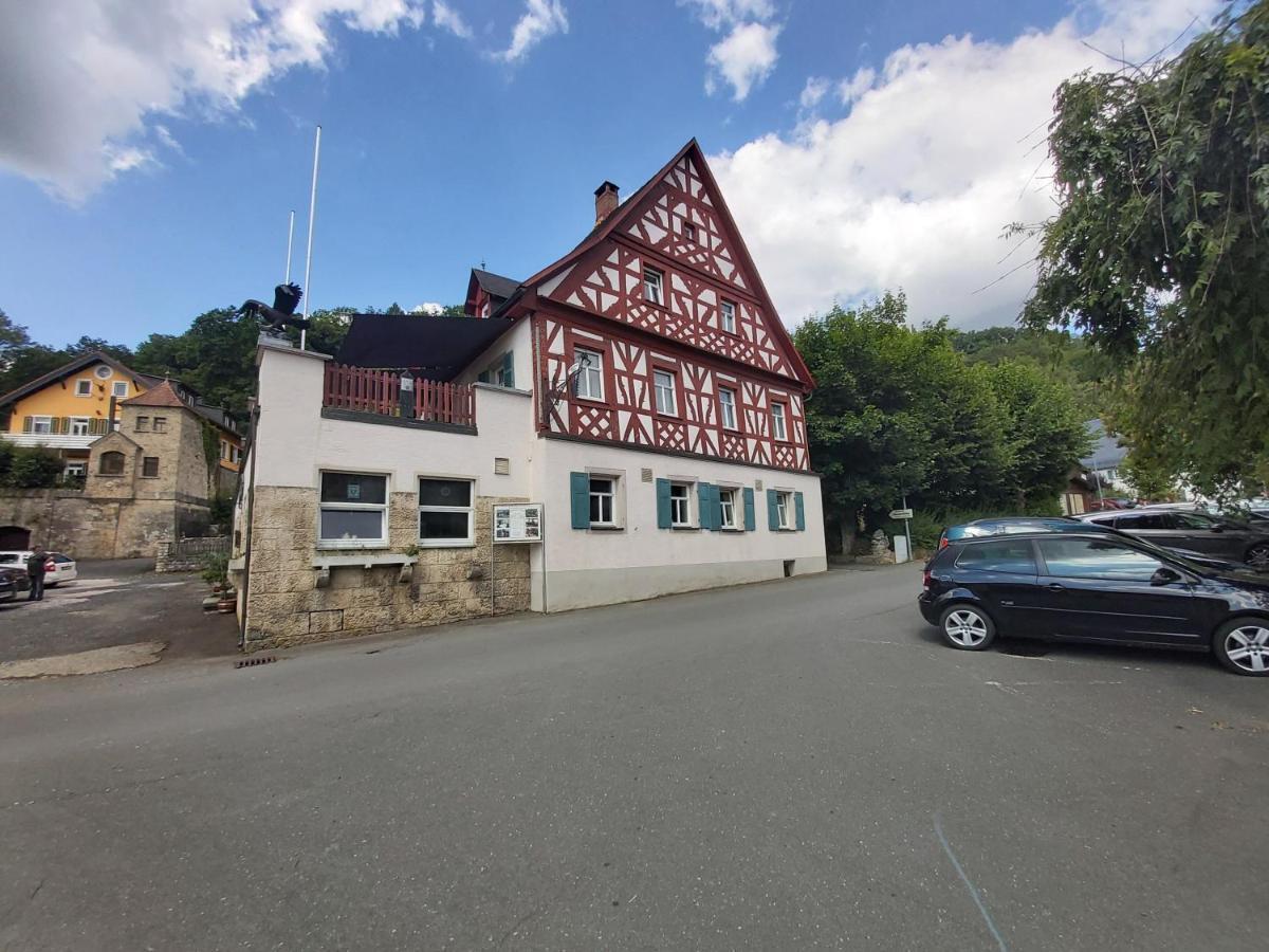 Schwarze Adler Hotell Streitberg Exteriör bild