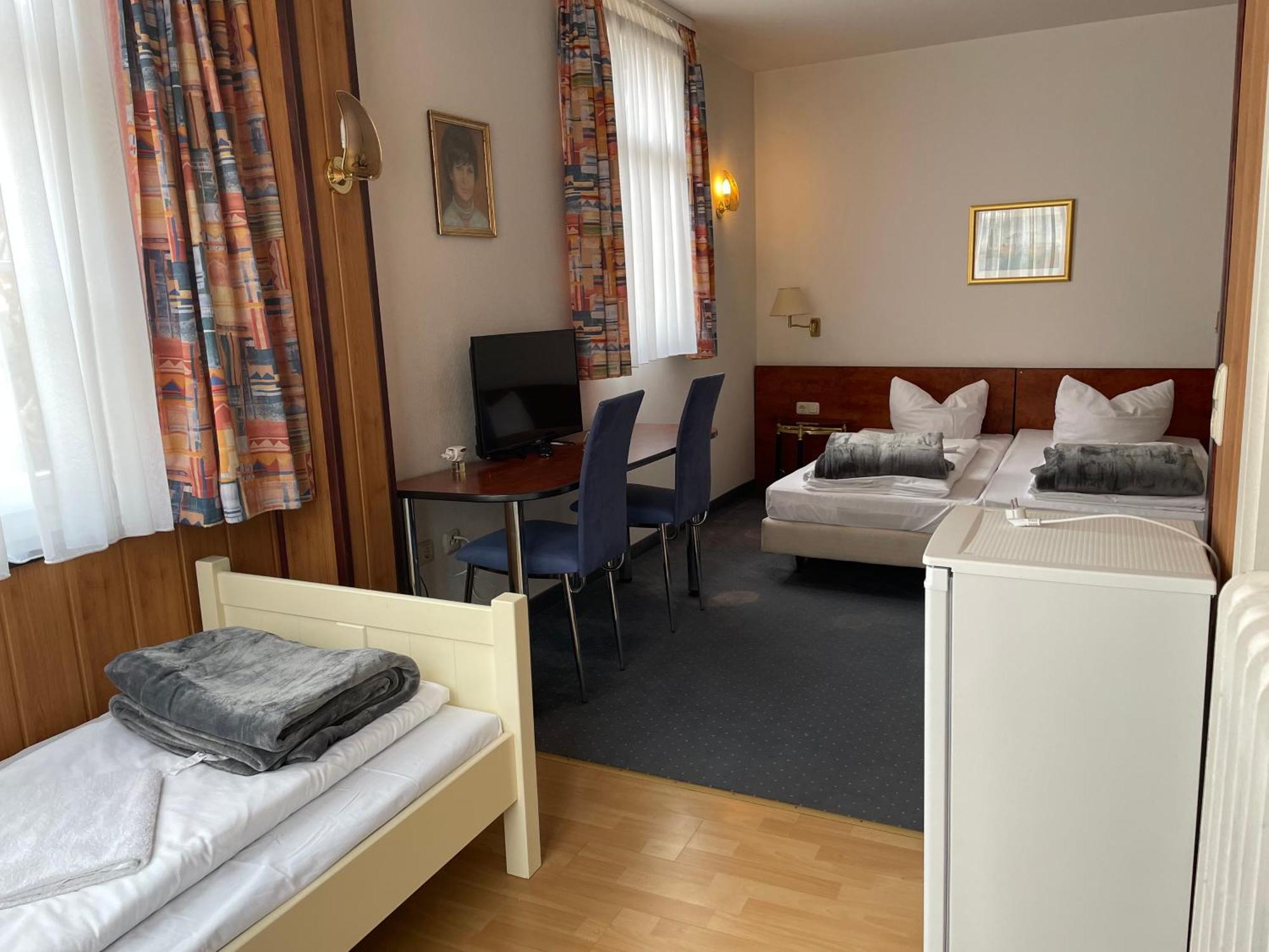 Schwarze Adler Hotell Streitberg Exteriör bild